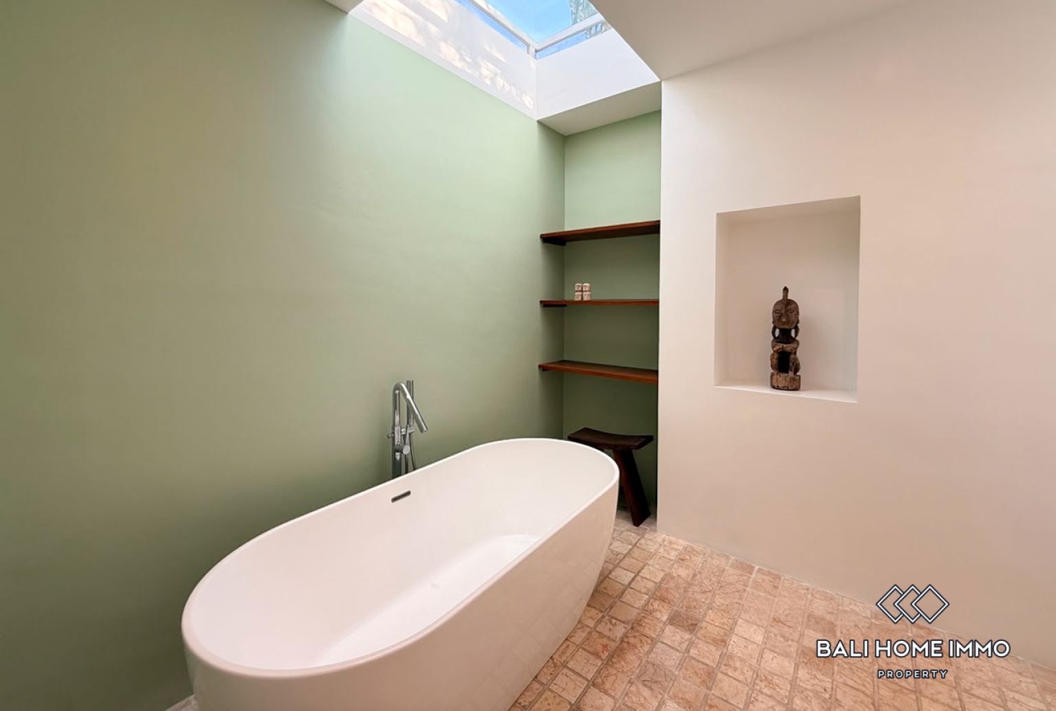 3 Bedroom Family Villa For Rent in Canggu Berawa — image 15