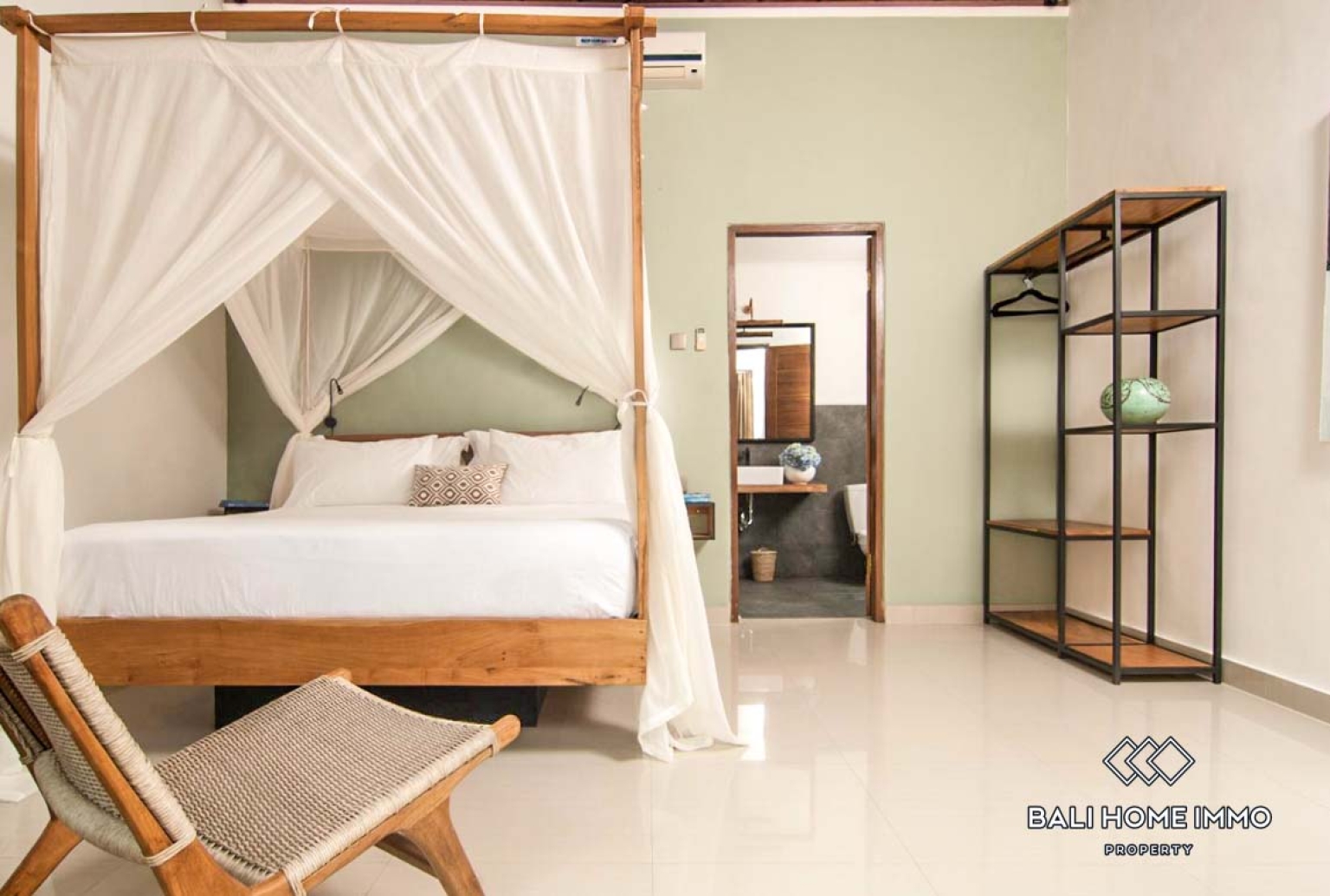 3 Bedroom Family Villa For Rent in Canggu Berawa — image 8