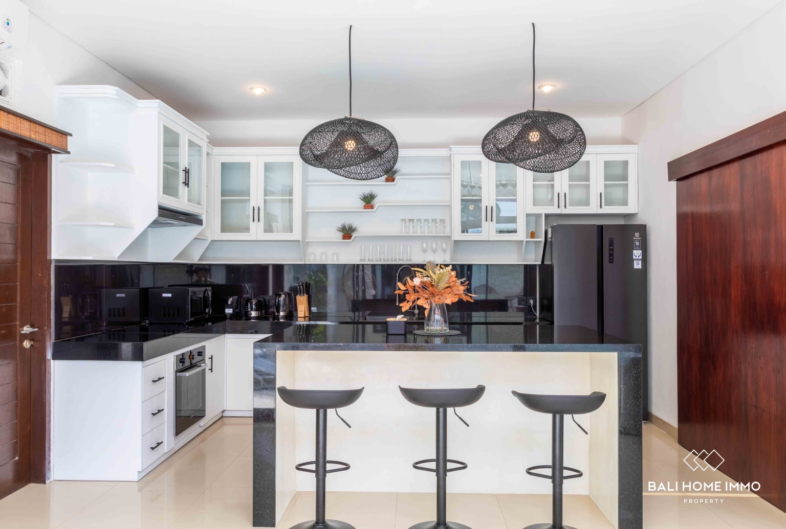 3 bedroom villa for rent in Canggu Berawa — image 4