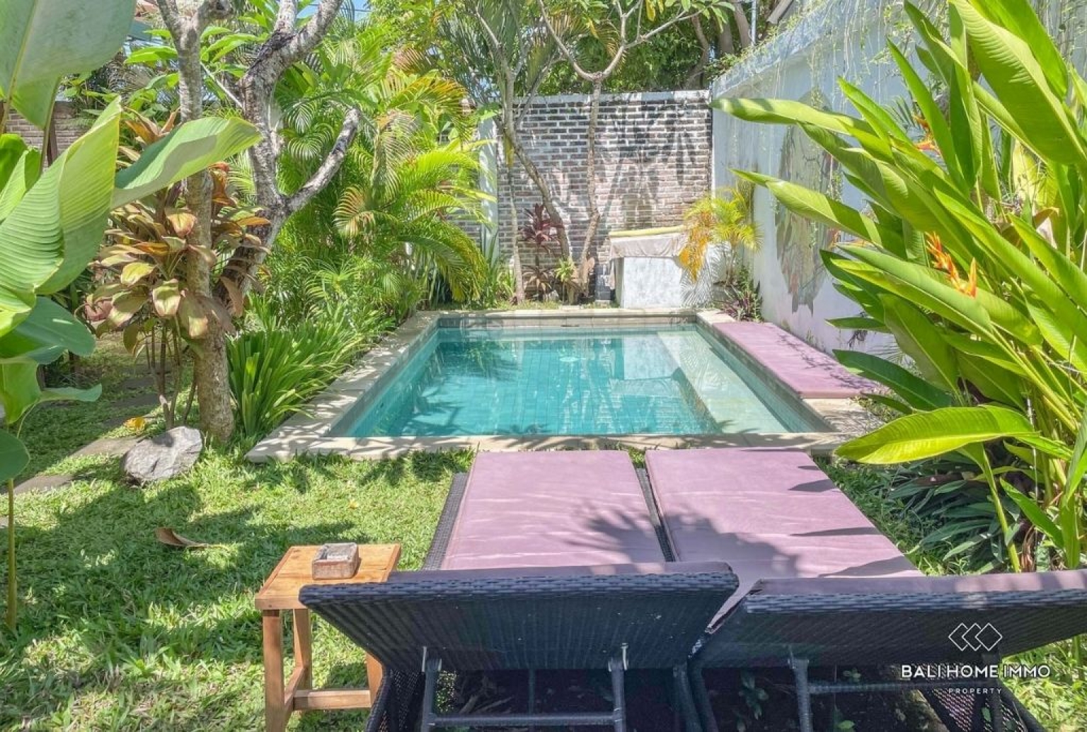3 Bedrooms guest house for long term rental in Bali Canggu Berawa
