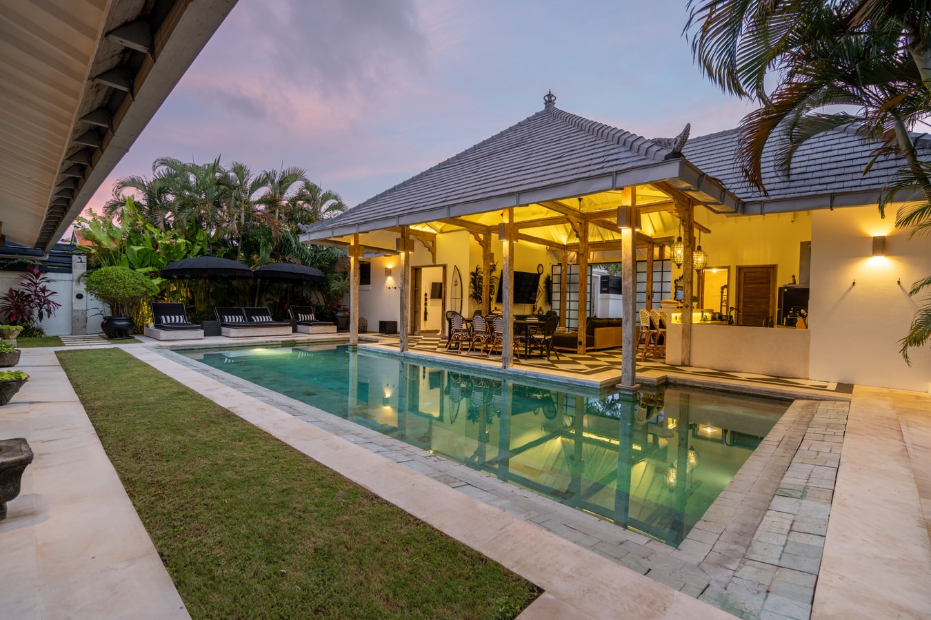 4BR Luxury Seminyak Villa | 5 Stars Comfort in Seminyak, Bali — image 13