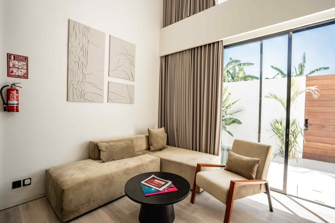 Canggu Escape 2BR Villa | Private Pool, Prime Loc in Canggu, Bali — image 9