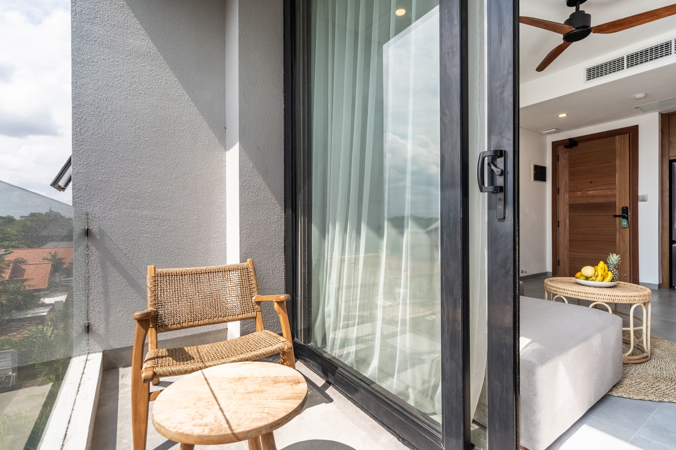 Beachside 2BR Canggu | Pool, Sauna & Rooftop Gym in Canggu, Bali — image 13