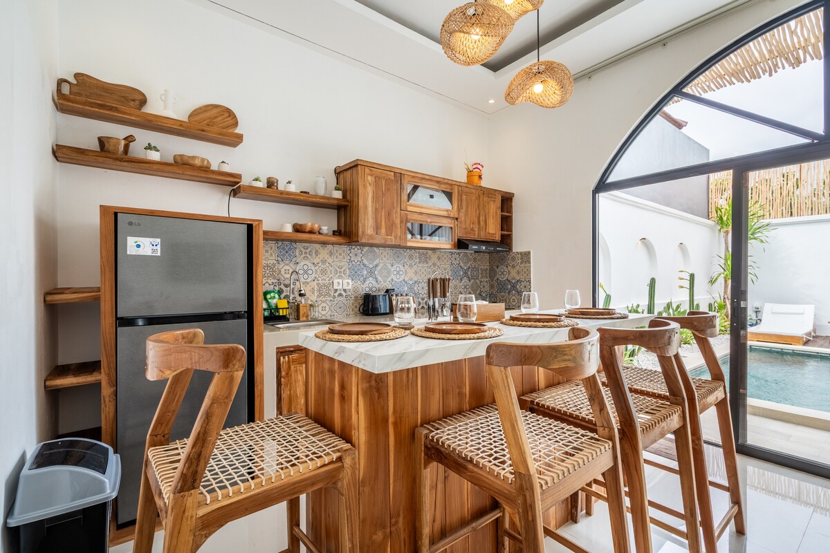 Mediterranean Style Retreat 2 Bedroom Private Villa in Jimbaran — image 3