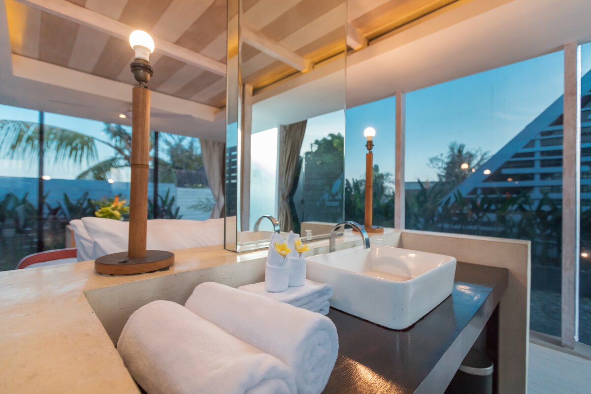 Batu Bolong Surfside 3 Bedroom Private Villa in Canggu — image 4