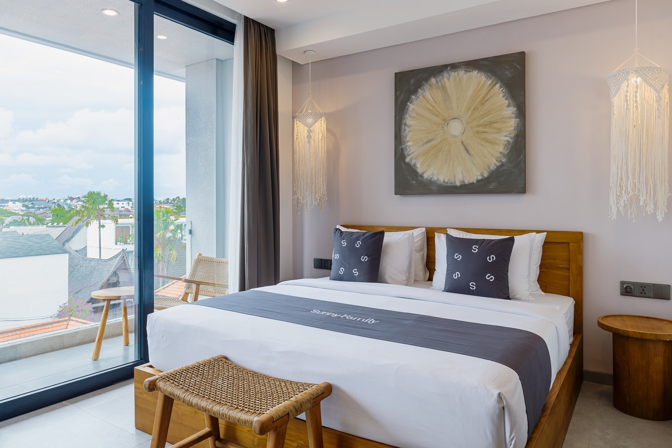 1BR Stylish Canggu | Rooftop Gym, Sauna & Pool in Canggu, Bali — image 9