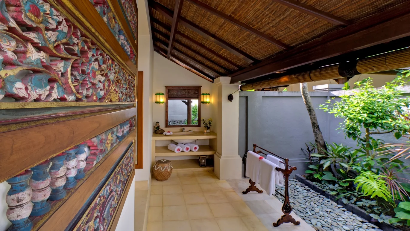3BR Balinese Villa in Central Canggu – Tranquil, Traditional & Steps from the Action – BVI2167 — image 4