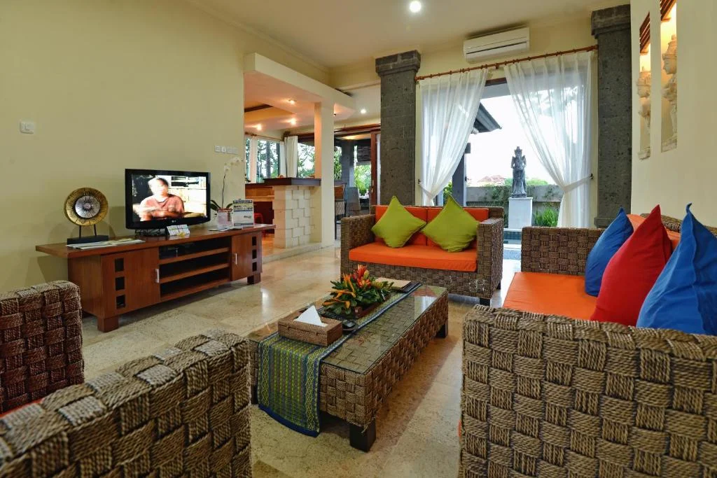 3BR Tranquil Villa in Ungasan – Secluded Pool, Ocean Breeze & Balinese Charm – BVI8849 — image 9