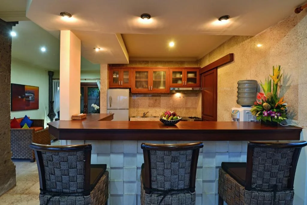 3BR Tranquil Villa in Ungasan – Secluded Pool, Ocean Breeze & Balinese Charm – BVI8849 — image 7