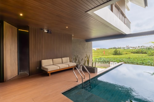 Tamora - 3BR Villa with Paddy View Pool, Canggu in Pererenan, Bali — image 10