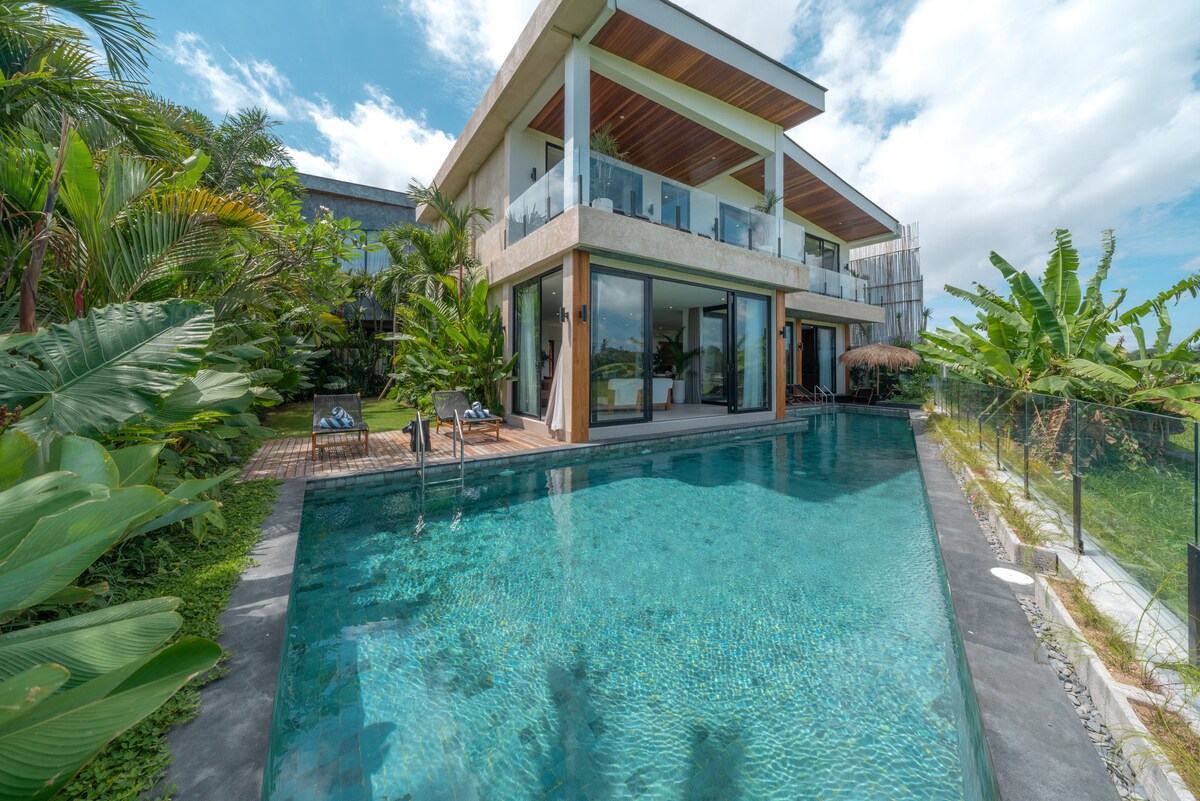 Amaluna — 4BR Villa Rental in Canggu — image 3