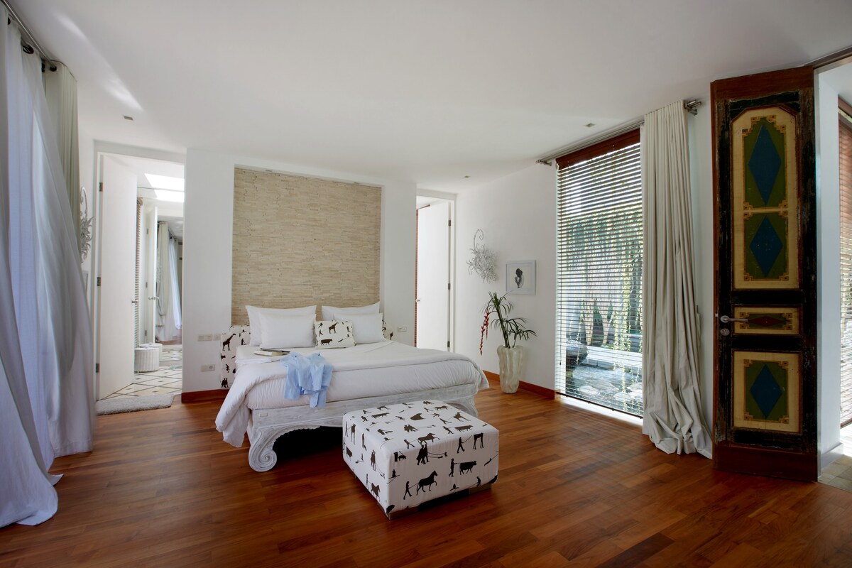 The Pure Villa — 7BR Villa Rental in Canggu — image 3