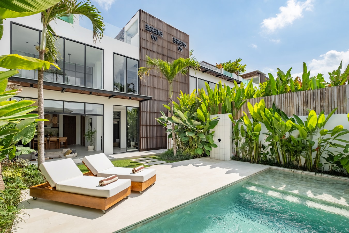 Canggu 3BR Designer Villa w Rooftop Lounge & Pool in Canggu, Bali