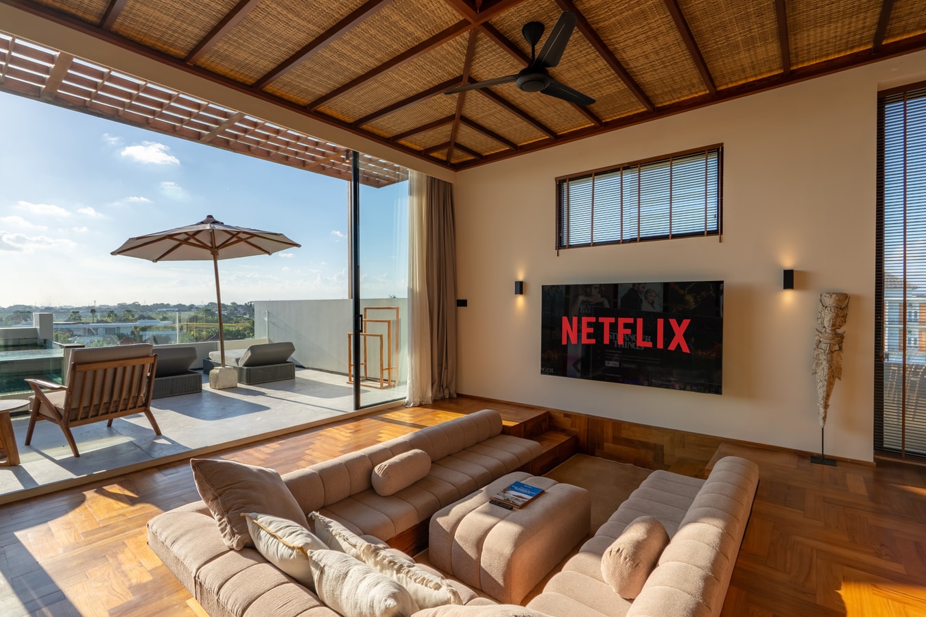 Three Bedroom Penthouse in Canggu, Bali — image 3