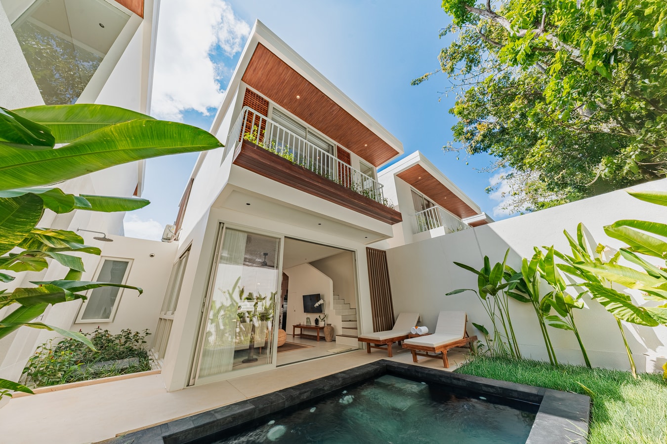Binginzie - Balcony Pool Villa, Near Bingin Beach in Pecatu, Bali — image 13