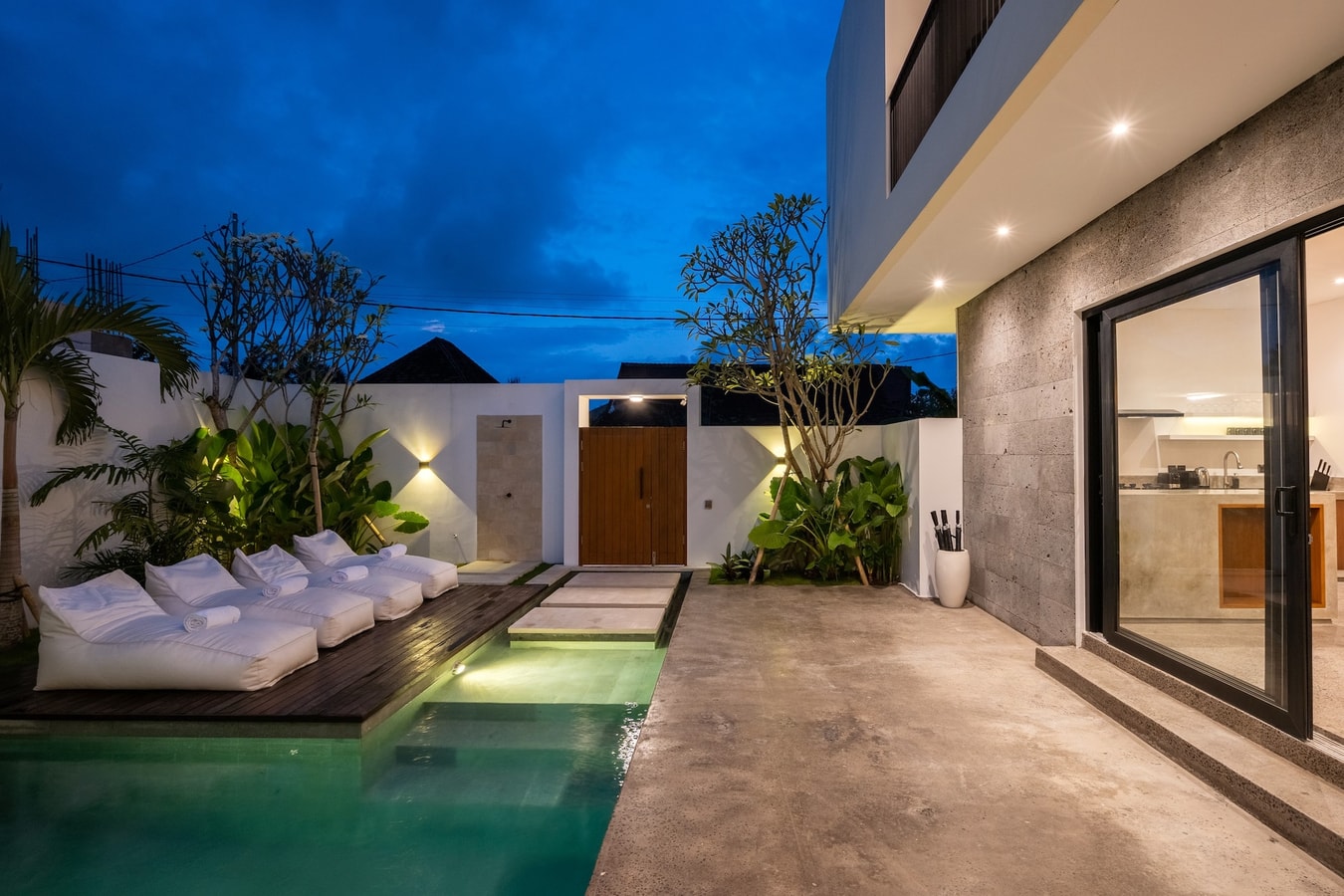 Bahagia Villa - 3 Bedroom Villa with Pool, Umalas in Canggu, Bali — image 15