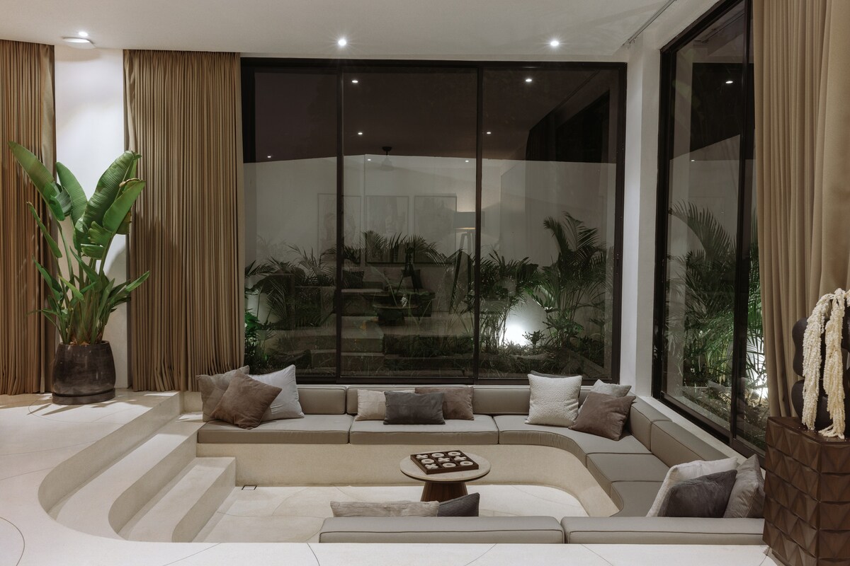 Lush Riverside Estate 5 Bedroom Private Villa in Canggu