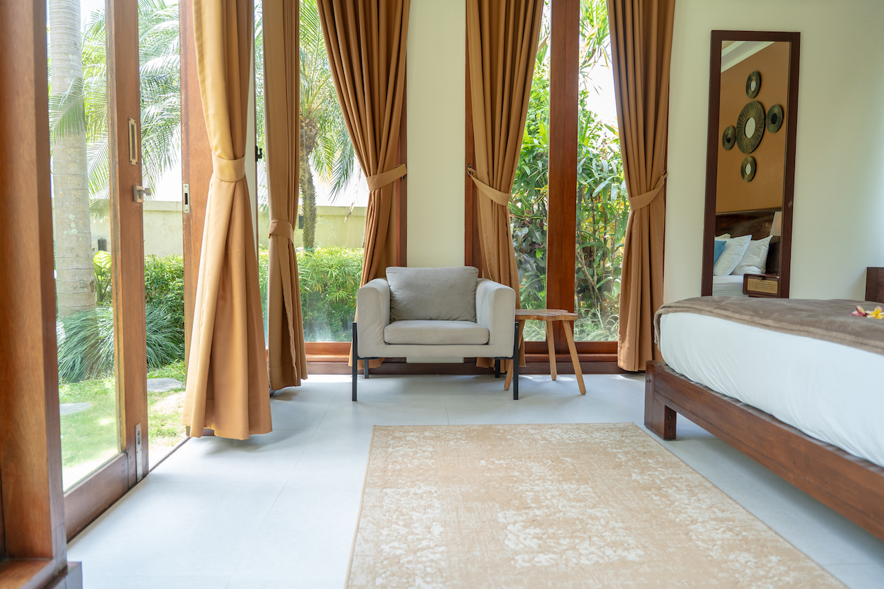 Luxury 4-Bedroom Tropical Villa for Rent in Padonan, Canggu — image 16