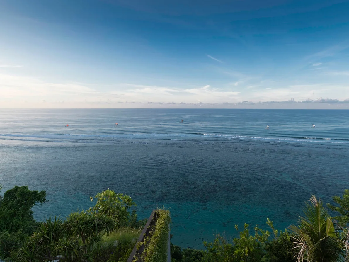 Cliffside 5-Bedroom Luxury Retreat with Ocean Views in Uluwatu – BVI4170 — image 4
