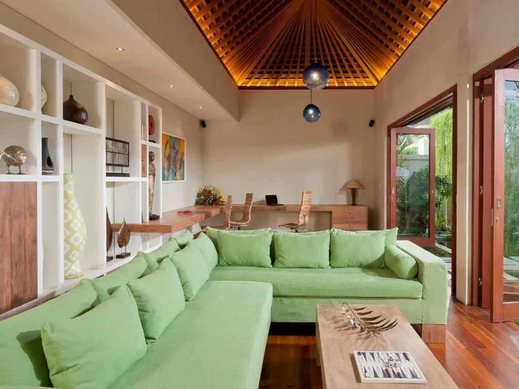 4-Bedroom Villa with Private Pool in Batu Belig Seminyak – Luxury Villa — image 7