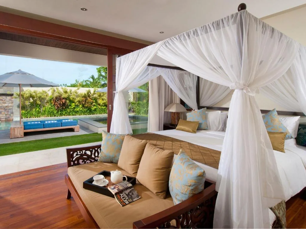 4-Bedroom Villa with Private Pool in Batu Belig Seminyak – Luxury Villa — image 10