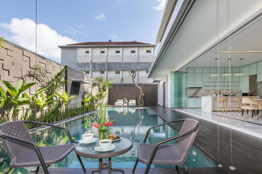 4-Bedroom Private Pool Villa Rental in Legian – Luxury Villa (BVI71889) — image 4