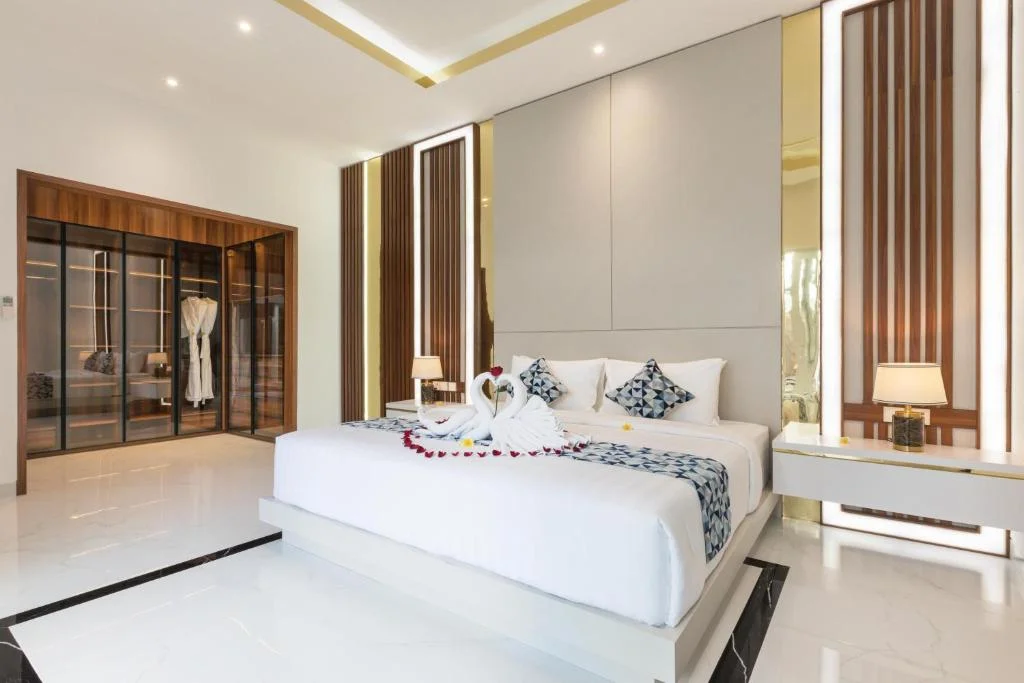 4-Bedroom Private Pool Villa Rental in Legian – Luxury Villa (BVI71889) — image 19