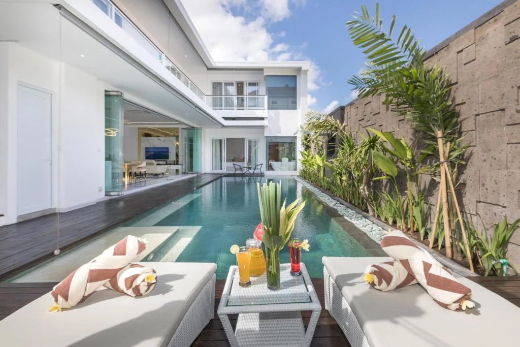 4-Bedroom Private Pool Villa Rental in Legian – Luxury Villa (BVI71889)
