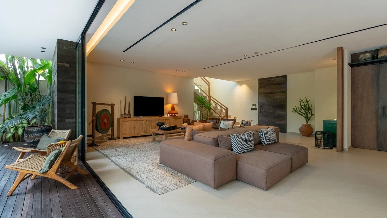4-Bedroom Private Pool Villa Rental in Berawa Canggu – Modern Villa — image 13