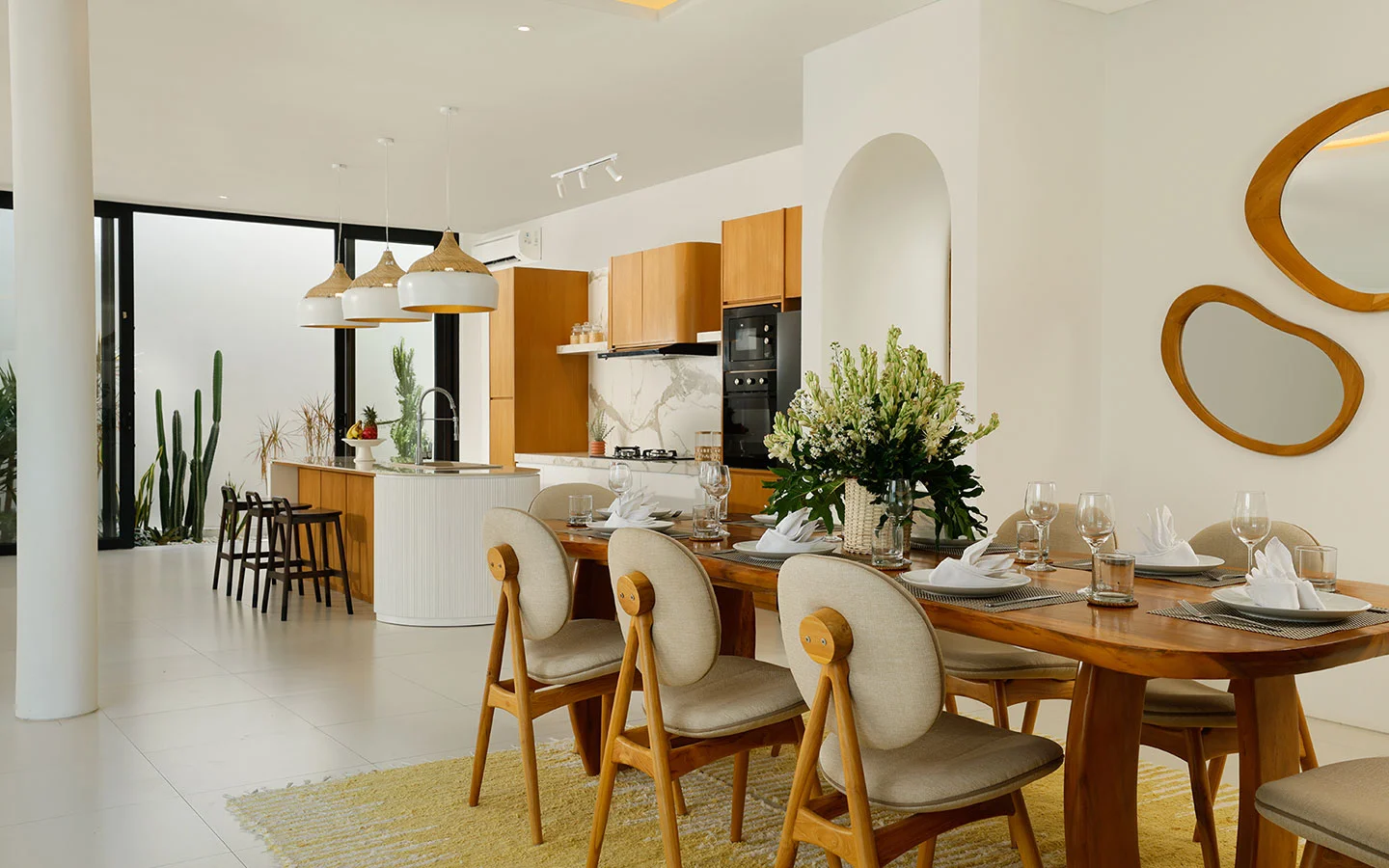 Modern Minimalist 4BR Villa with Private Pool in Berawa Canggu — image 8