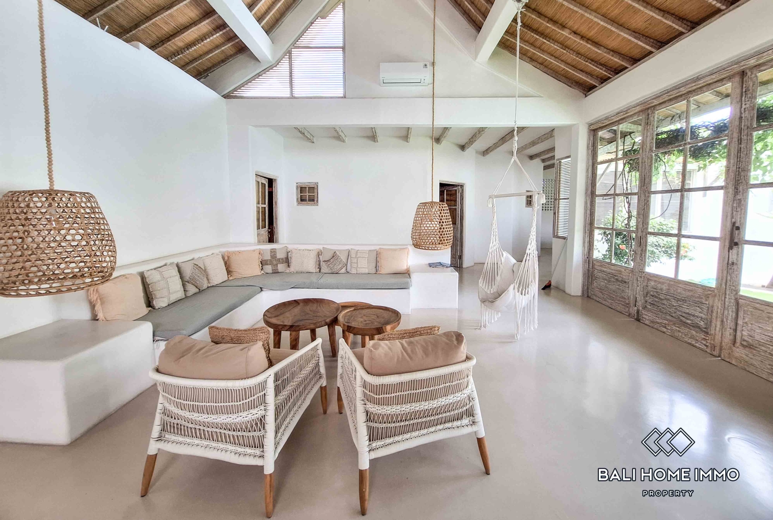 4 Bedroom Family Villa for Rent in Umalas — image 3