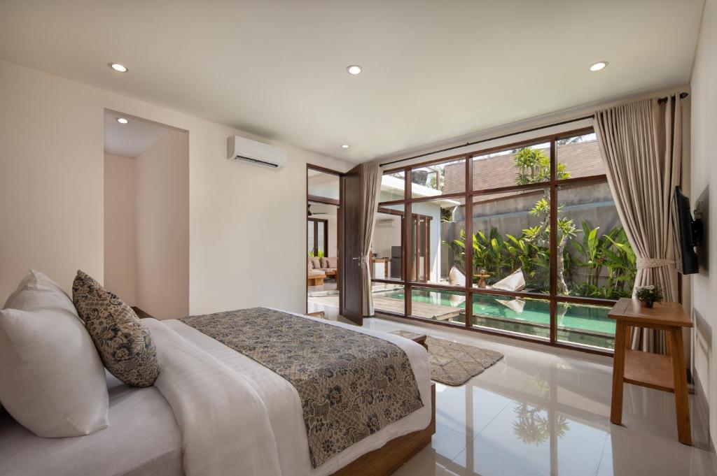 Tranquil Village Hideaway 2 Bedroom Private Villa in Ketewel — image 3