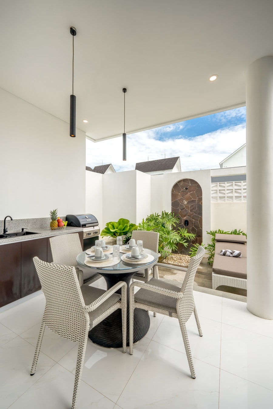 Sky Beach Villa - 2BR with BBQ and Pool, Seseh in Canggu, Bali — image 17