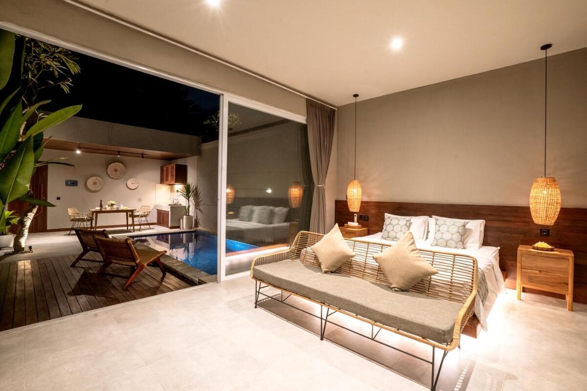 Simple Minimalist Calm 1 Bedroom Private Villa in Canggu — image 11