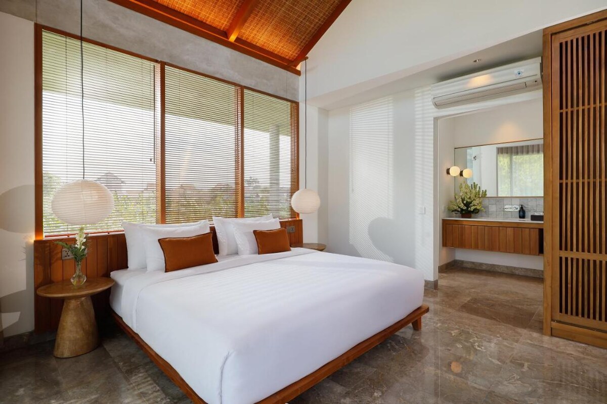 Grand Group Hideaway Private Villa in Canggu — image 5