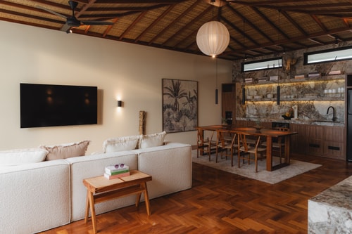 Canggu Serene 2BR Penthouse, Scenic Balcony & Pool in Canggu, Bali — image 2