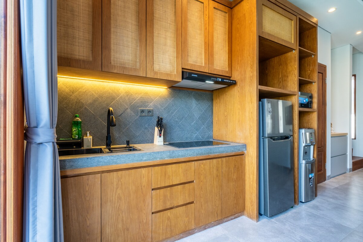 Homely Tropical Comfort 2 Bedroom Private Villa in Jimbaran — image 11