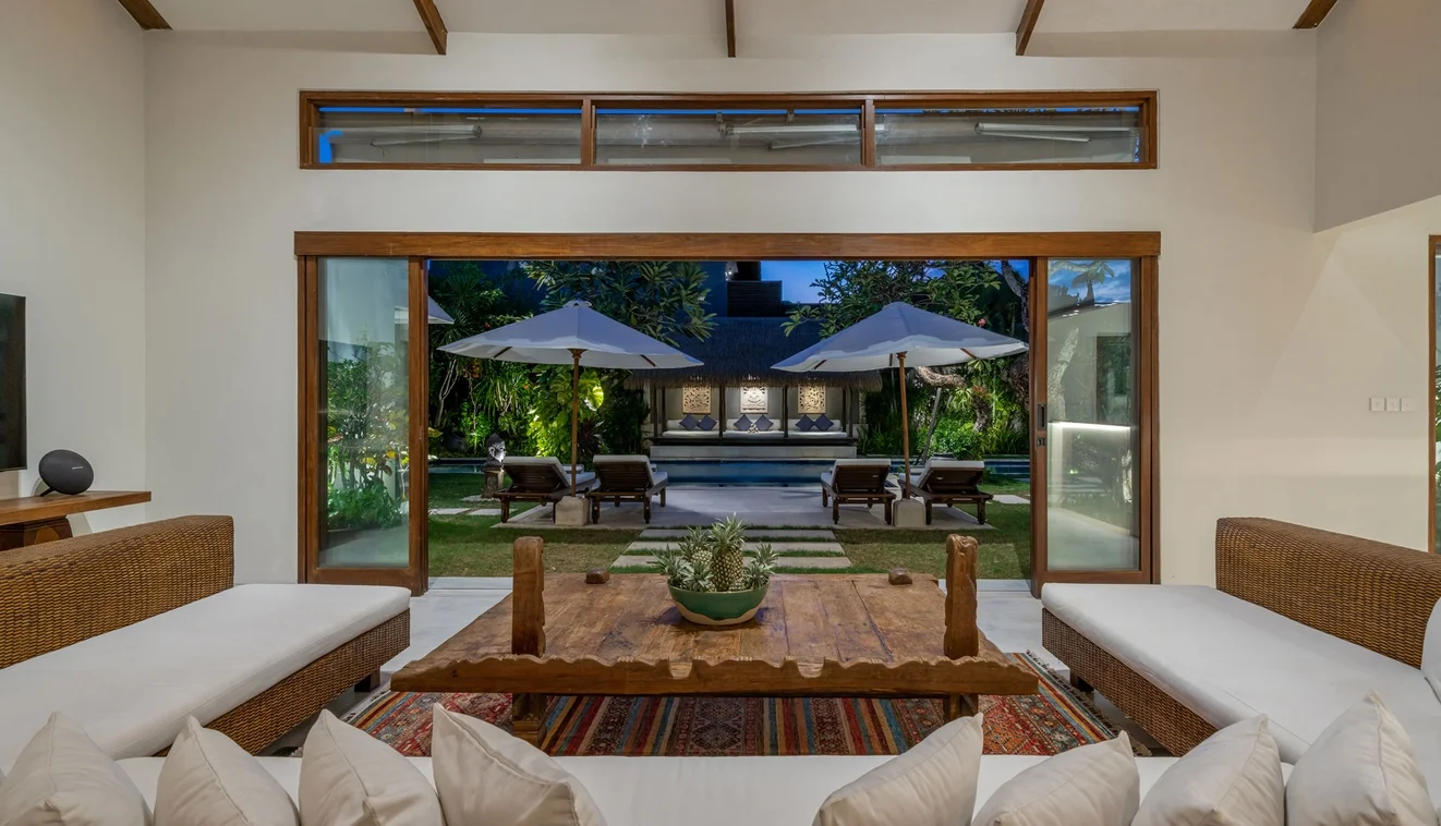 Luxury 4-Bedroom Villa in Seminyak – 16m Private Pool & Premium Location — image 8