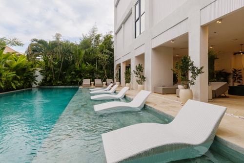 Canggu Beachside 1BR Suite | Sauna, Pool & Gym in Canggu, Bali — image 16