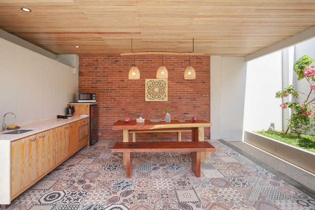 Romantic Coastal Hideaway 1 Bedroom Private Villa in Jimbaran