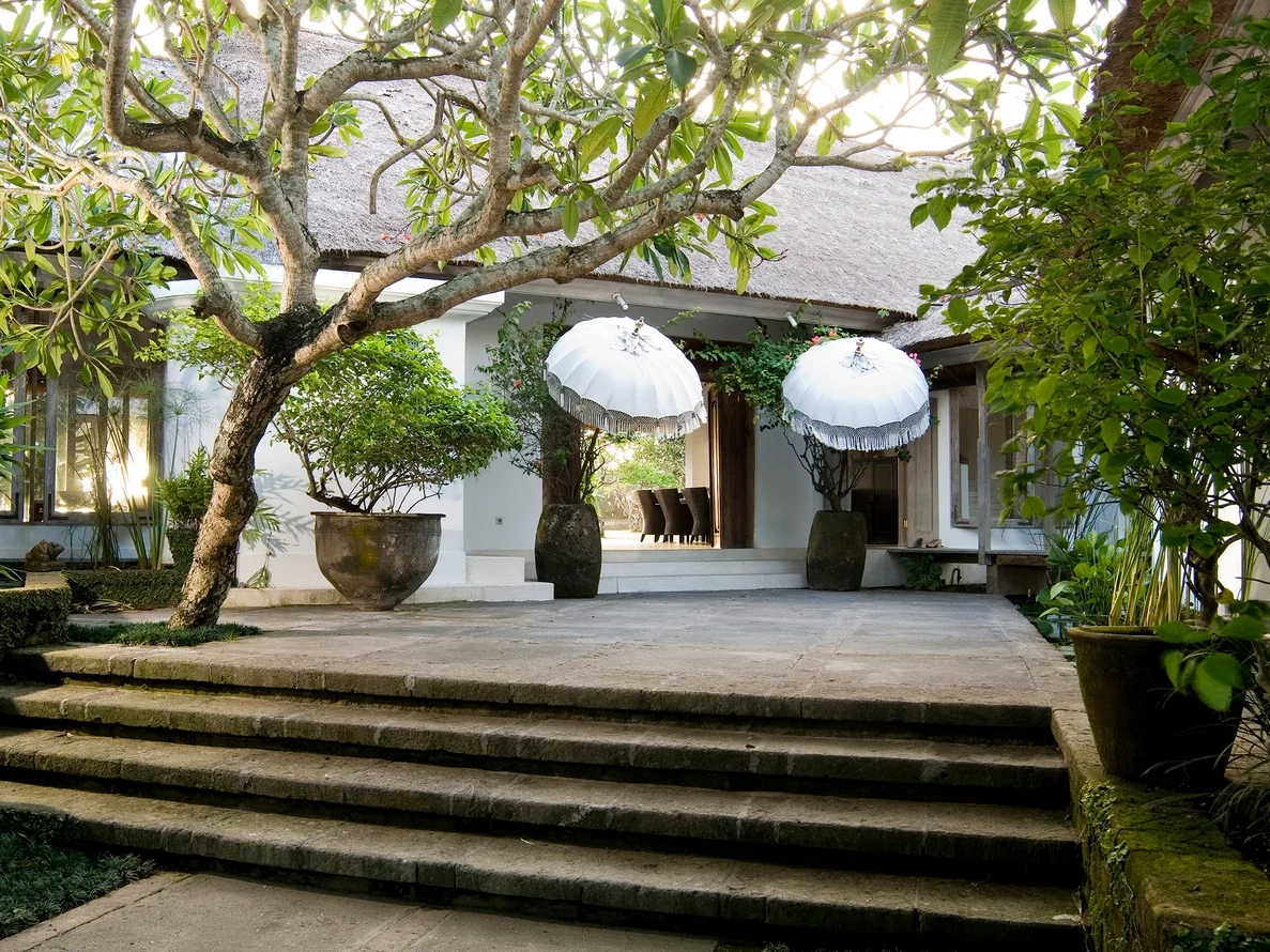 5-Bedroom Beachfront Estate Villa with Ocean Views & Wedding Venue – Batubelig, Bali – BVI577 — image 16