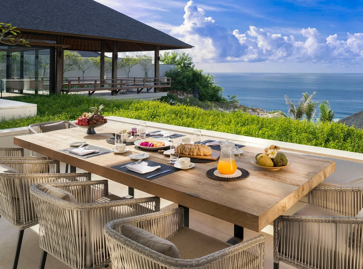 5-Bedroom Cliff-Top Villa with Ocean Views – Bukit Peninsula – BVI4199 — image 4