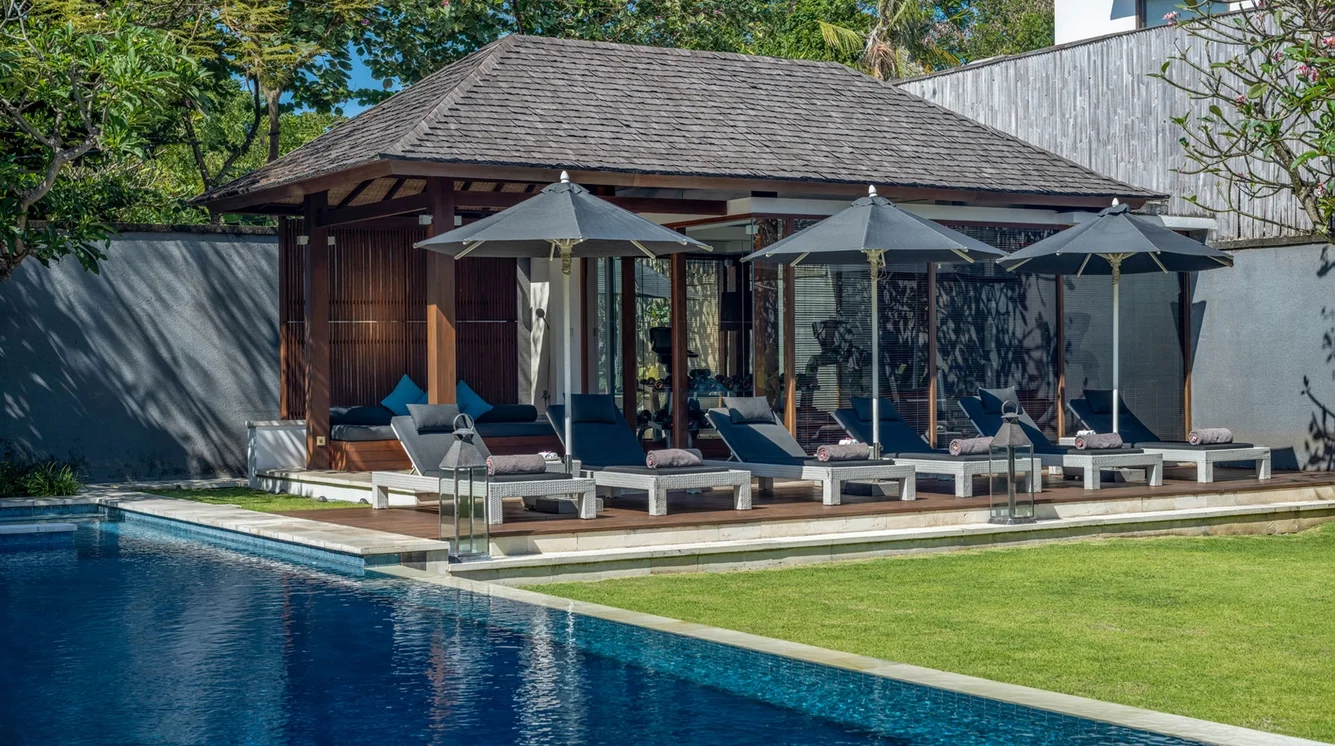 5-Bedroom Modern Villa with Private Pool, Rooftop & Gym Near Seminyak Beach – BVI1171 — image 3