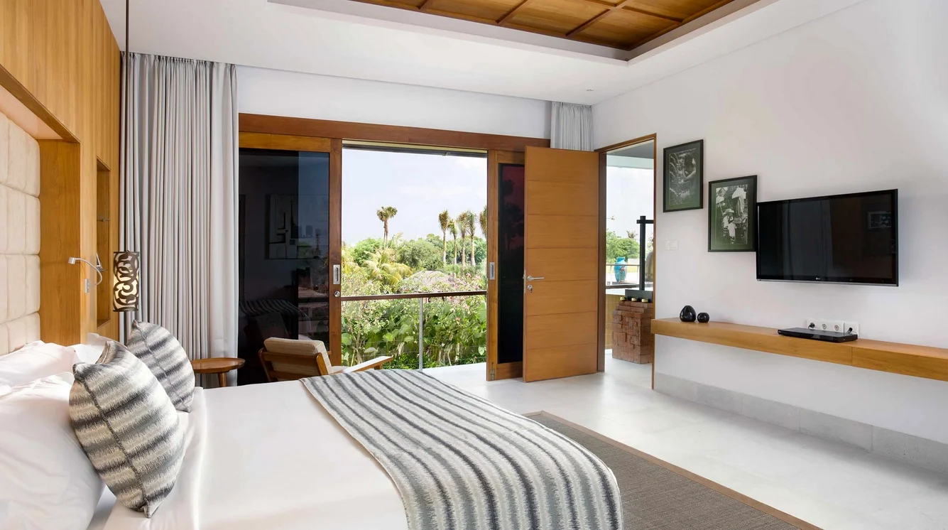 5-Bedroom Modern Villa with Private Pool, Rooftop & Gym Near Seminyak Beach – BVI1171 — image 18