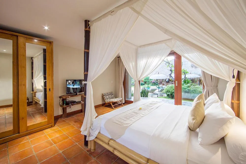 5-Bedroom Tranquil Villa Retreat Near Ubud – Infinity Pool, Rice Field Views & Balinese Hospitality – BVI2612 — image 14