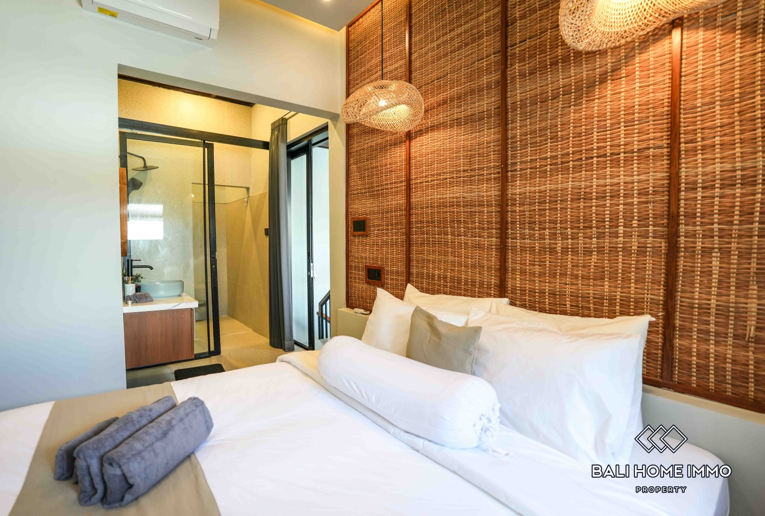 5 Bedroom Family Villa for Rent in Cepaka — image 4