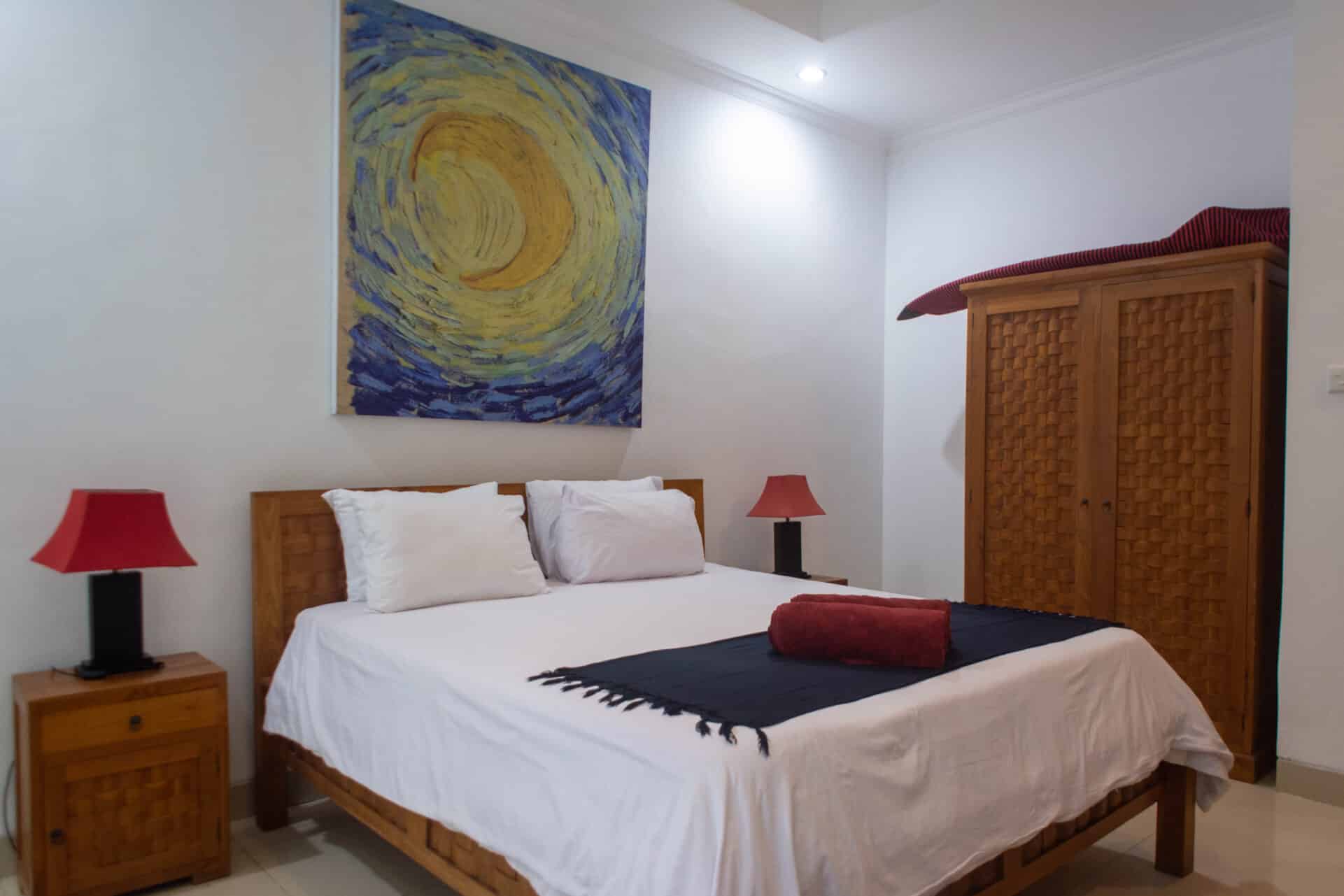 5-Bedroom Villa in Central Seminyak walking distance to the Beach — image 17