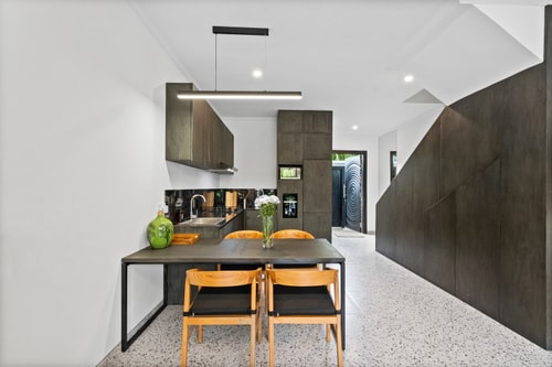 Canggu Sleek 2BR Villa | Pool, Near Nelayan Beach in Canggu, Bali — image 4