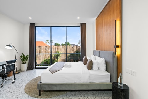 Canggu Sleek 2BR Villa | Pool, Near Nelayan Beach in Canggu, Bali — image 8