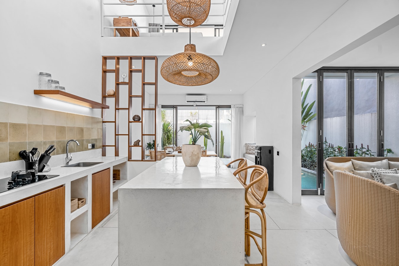 Besso - Balcony, Rooftop & Pool Villa, Umalas in Canggu, Bali — image 19